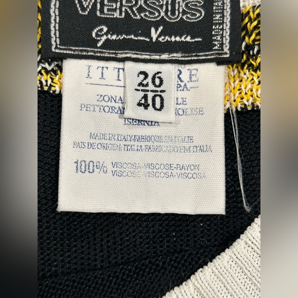 Vintage Versus Gianni Versace Top - Picture 9 of 9